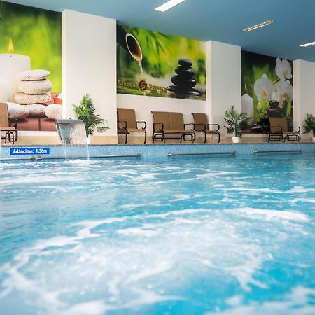 Conacul Domnesc Hotel Scheia Luaran gambar