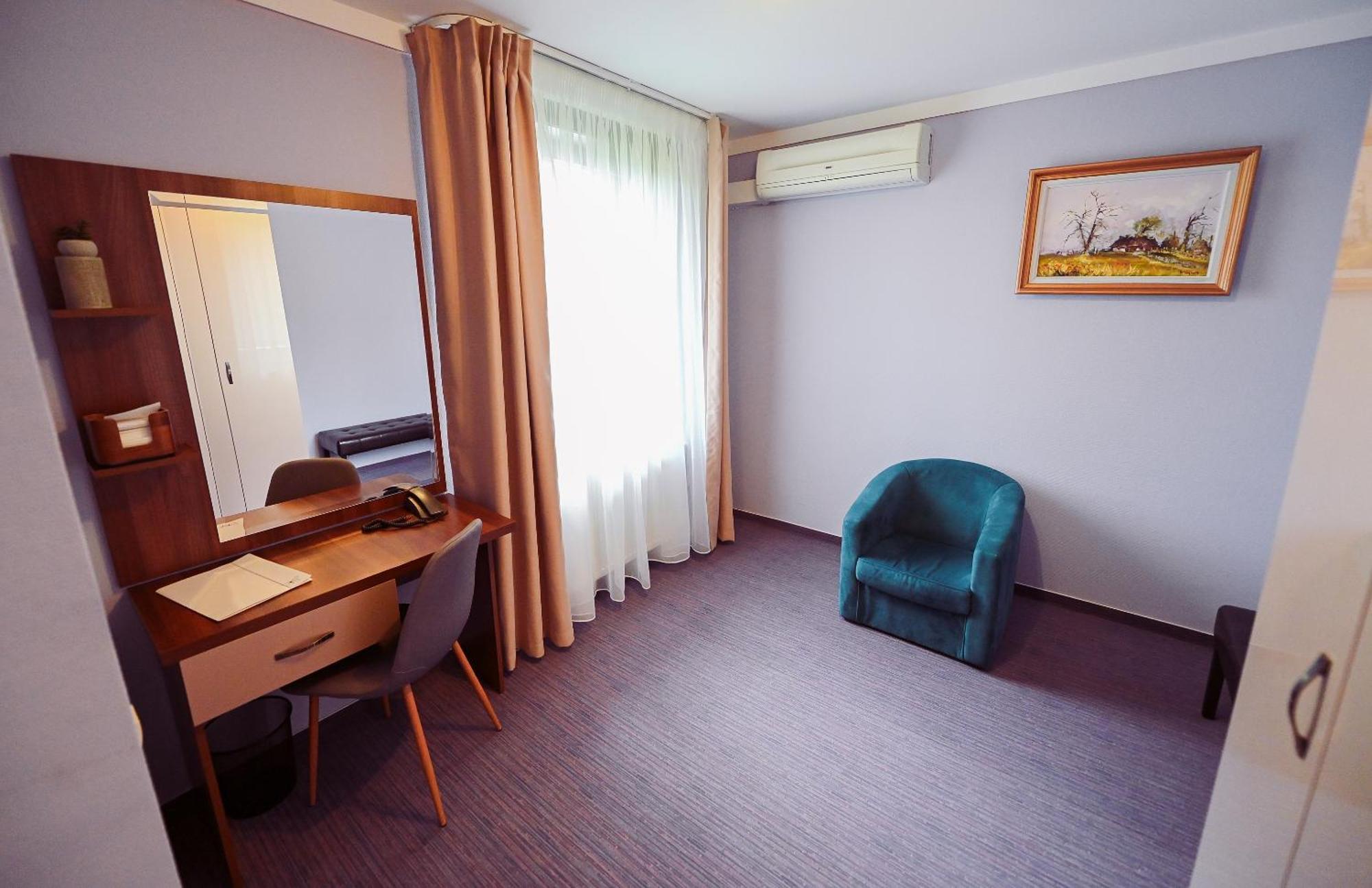 Conacul Domnesc Hotel Scheia Luaran gambar