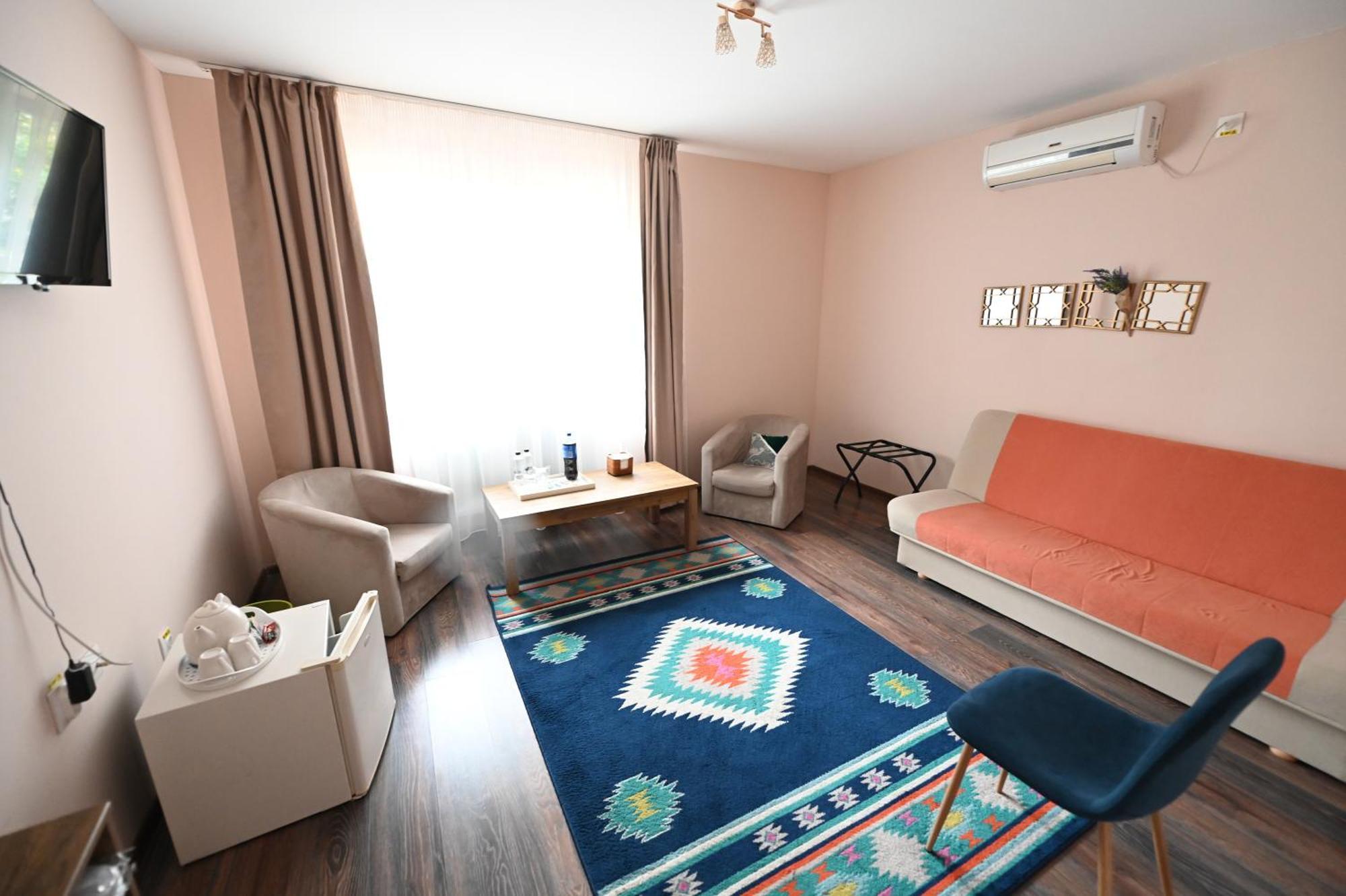 Conacul Domnesc Hotel Scheia Luaran gambar